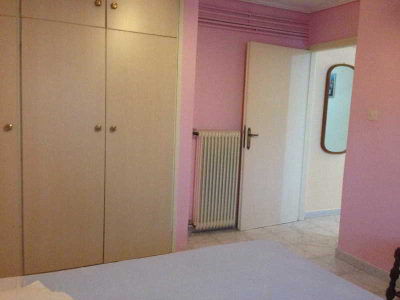 Noufara Hotel Kamena Vourla Buitenkant foto