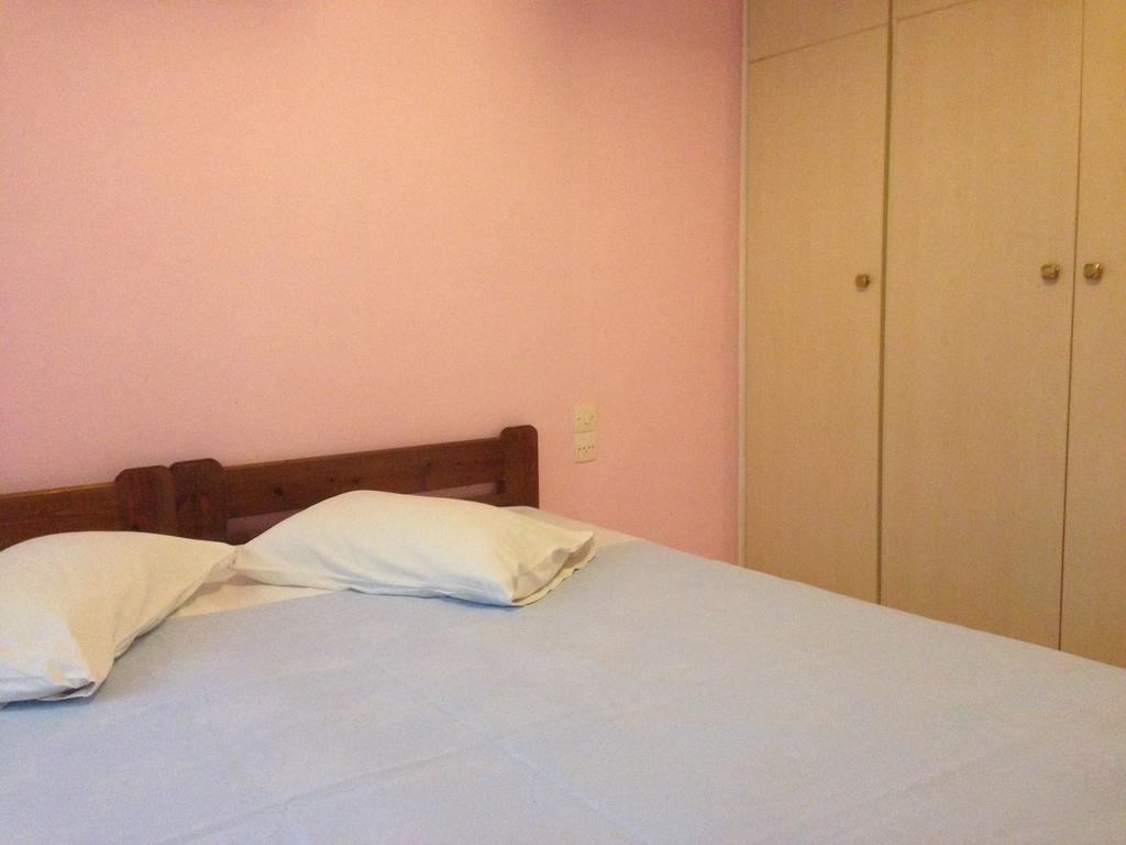 Noufara Hotel Kamena Vourla Kamer foto